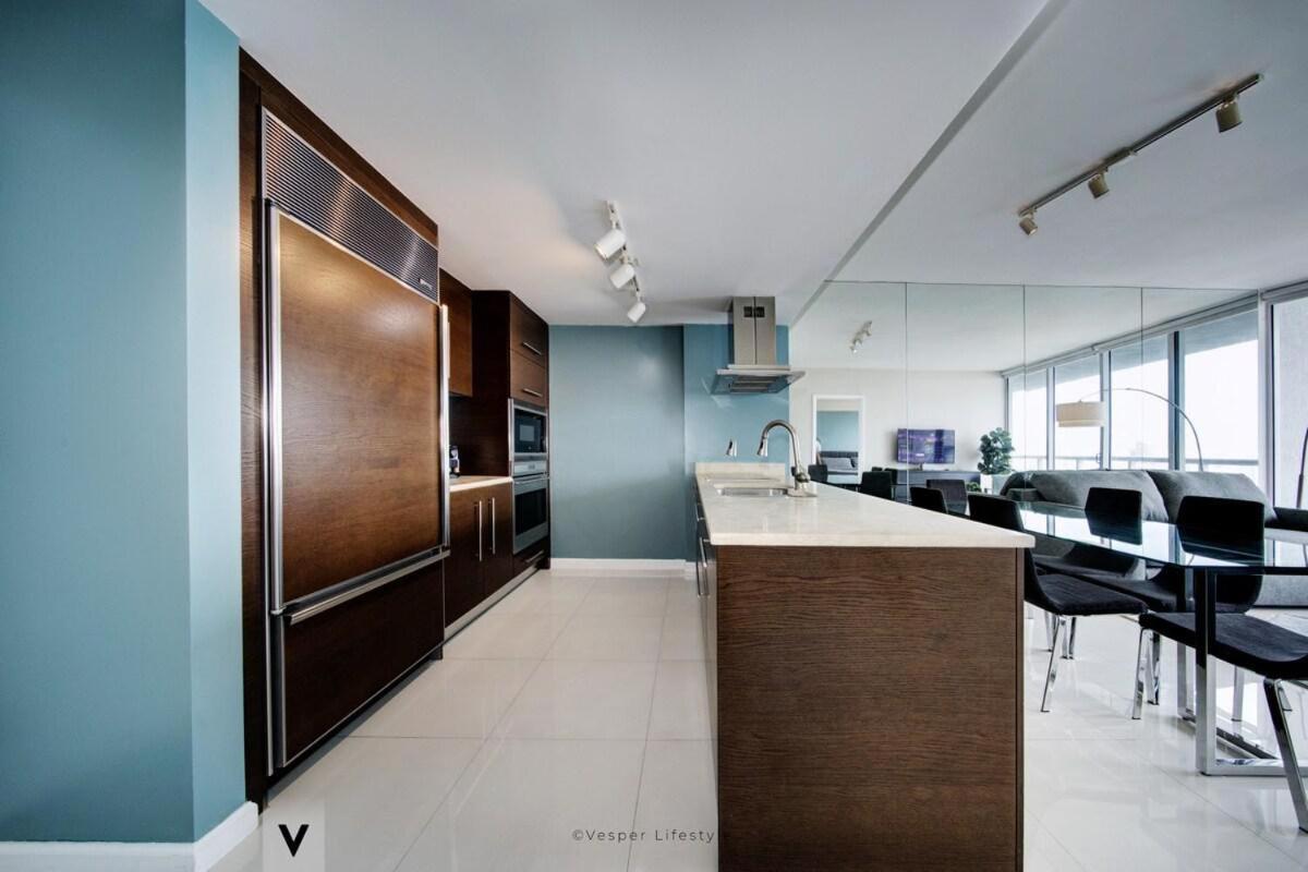 Icon Brickell Suites By Vesper Miami Exterior photo